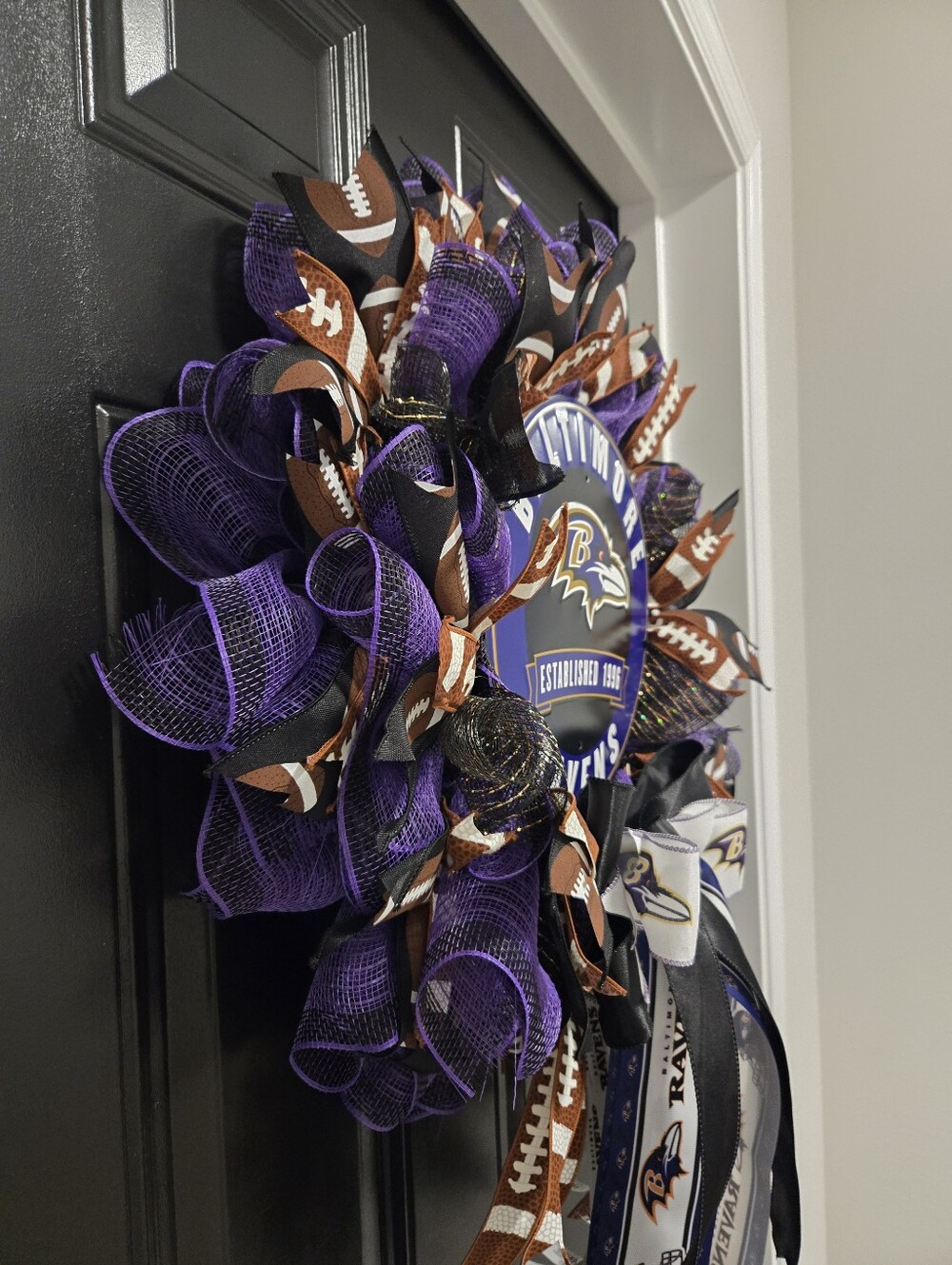 Large NFL Baltimore Ravens Football Wreath - Licensed Ribbons And Sign - Picture 4 of 4